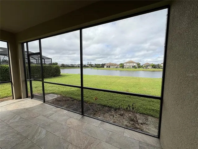$2,650 | 530 Fire Bush Court, Bradenton, FL 34212