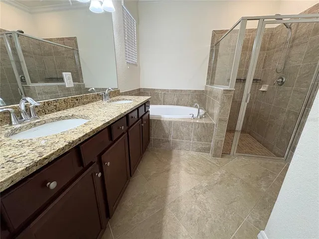 $2,650 | 530 Fire Bush Court, Bradenton, FL 34212