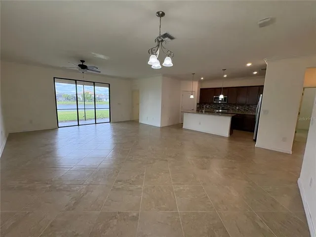 $2,650 | 530 Fire Bush Court, Bradenton, FL 34212