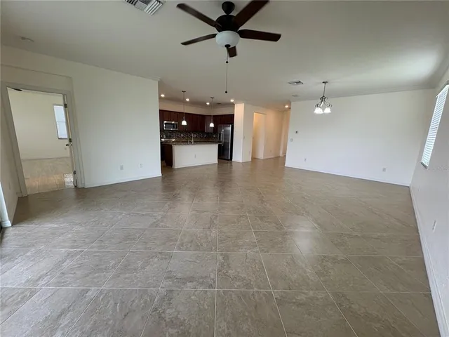 $2,650 | 530 Fire Bush Court, Bradenton, FL 34212