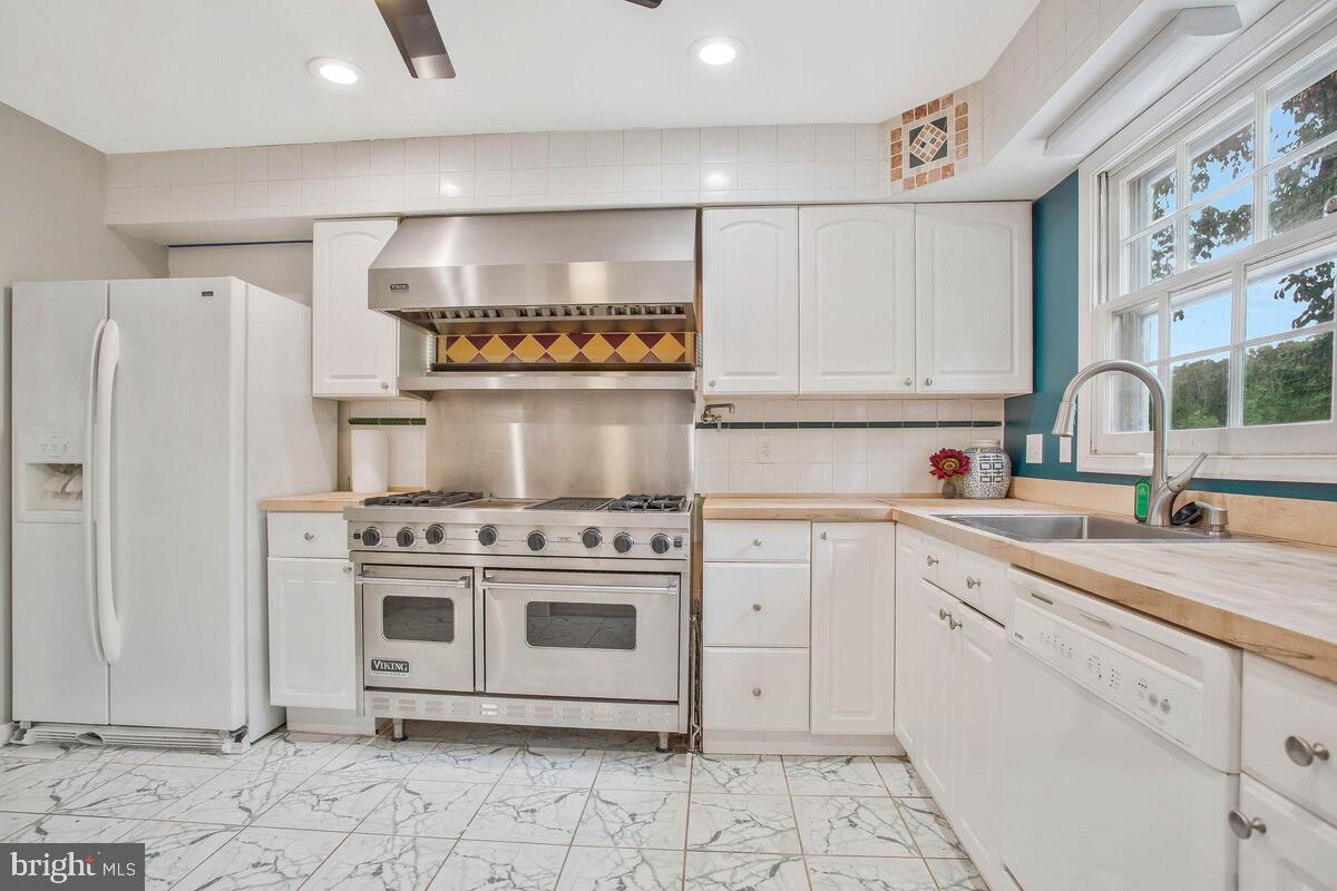 1678 Winchester Road Annapolis, MD 21409 - Photo 10 of 41 Gallery Image 10