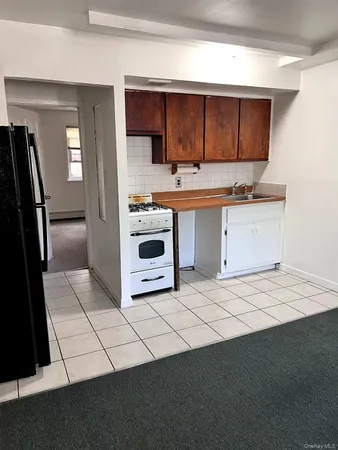 $1,900 | 93-22 243rd Street, Unit 1 | Queens Village