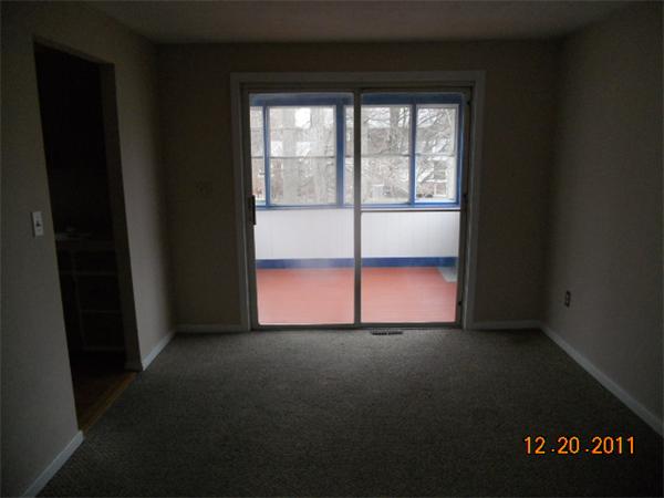 8 Raechel Road, Unit 8 Randolph, MA 02368 - Photo 3 of 7