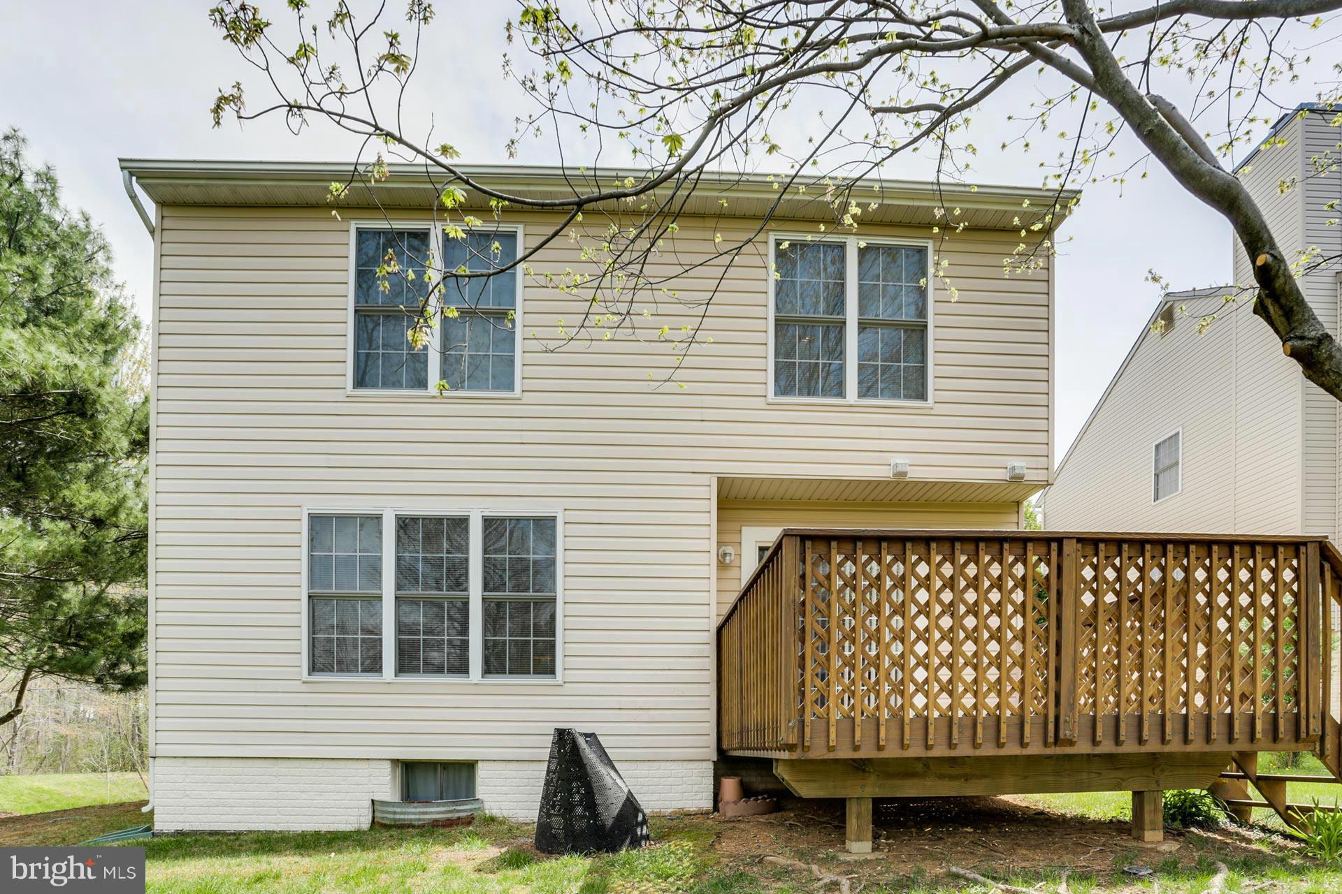 9494 Ridgeview Drive Columbia, MD 21046 - Photo 23 of 25 Exterior (Rear)