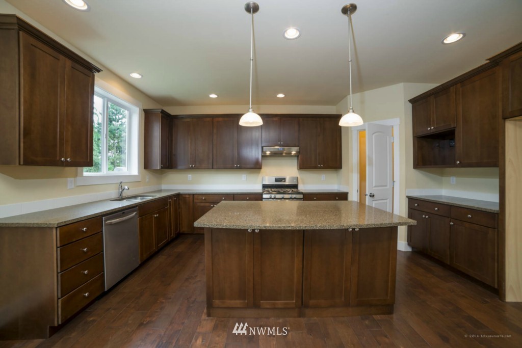 7926 Vernon Road Lake Stevens, WA 98258 - Photo 8 of 25 Gallery Image 8