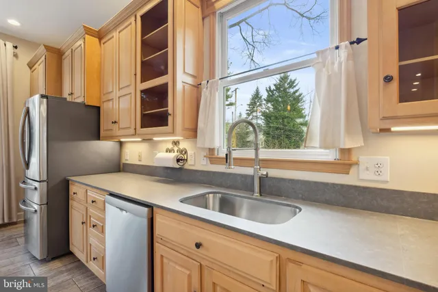 $4,500 | 317 West College Terrace, Frederick, MD 21701