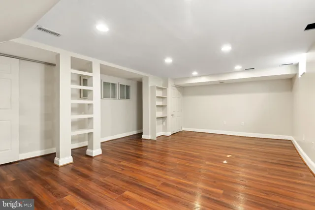 $4,500 | 317 West College Terrace, Frederick, MD 21701