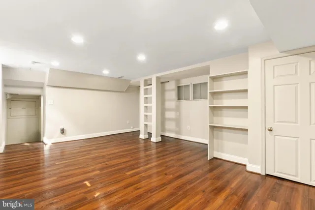 $4,500 | 317 West College Terrace, Frederick, MD 21701