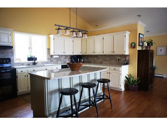 4801 Stagecoach Road Morristown, VT 05661 - Photo 8 of 26