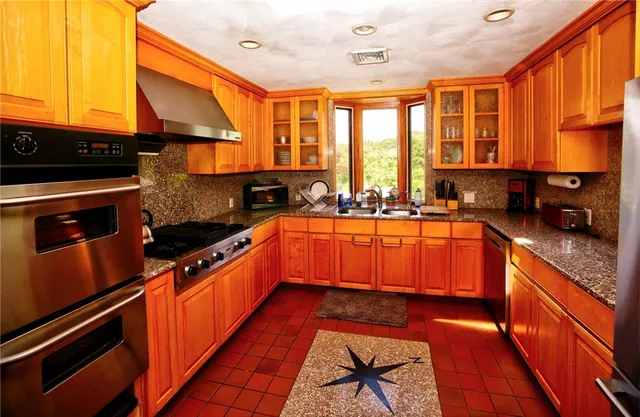 $4,000 | 35 Mittendorf Road, South Kingstown, RI 02879