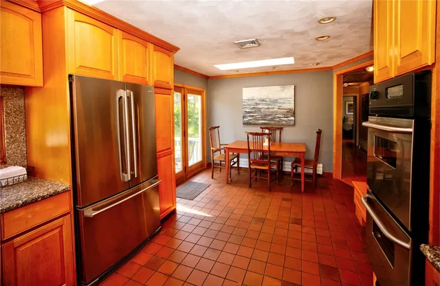 $4,000 | 35 Mittendorf Road, South Kingstown, RI 02879