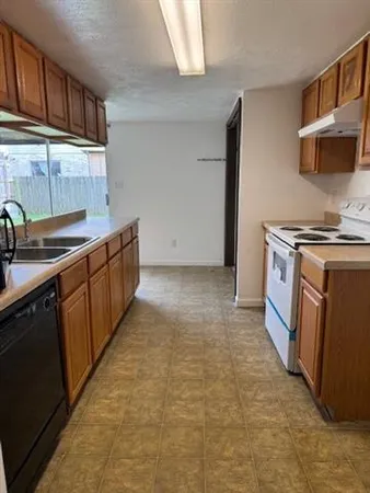 $1,800 | 3708 Saratoga Drive, Metairie, LA 70002