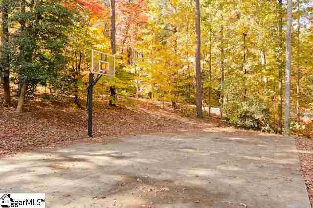 110 Robin Road Greenville, SC 29609 - Photo 23 of 25