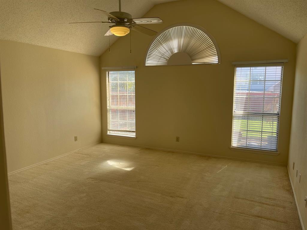 1520 Mission Ridge Trail Carrollton, TX 75007 - Photo 8 of 19