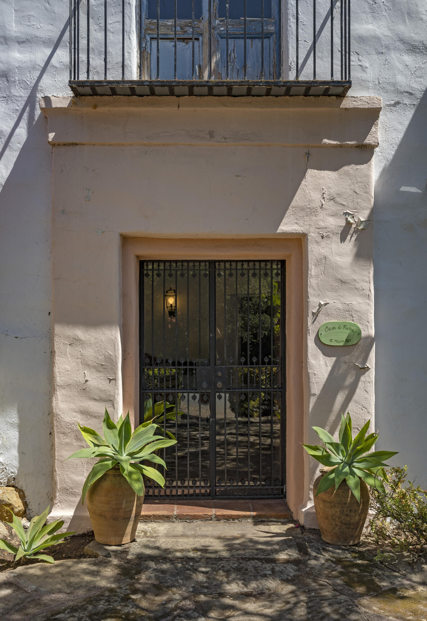 903 Arbolado Road Santa Barbara, CA 93103 - Photo 4 of 33 15