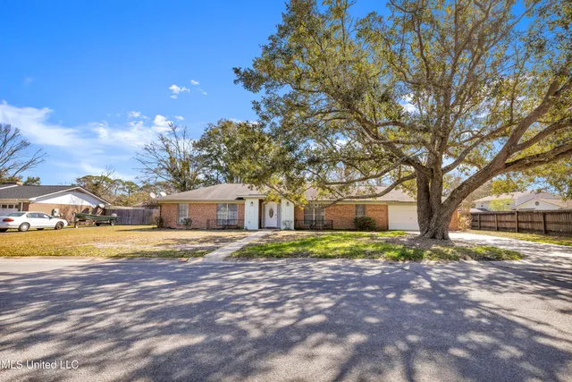 $2,000 | 1204 Londonderry Lane, Ocean Springs, MS 39564