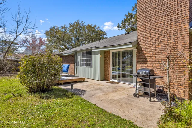 $2,000 | 1204 Londonderry Lane, Ocean Springs, MS 39564