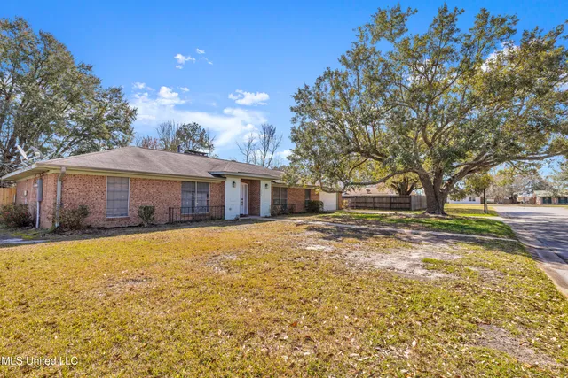 $2,000 | 1204 Londonderry Lane, Ocean Springs, MS 39564