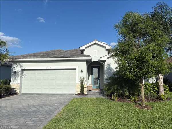 $4,100 | 2458 Orchard Street, Naples, FL 34120
