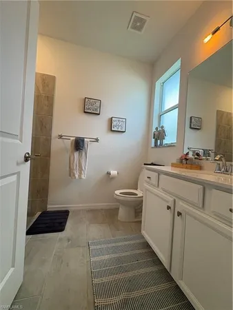 $4,100 | 2458 Orchard Street, Naples, FL 34120