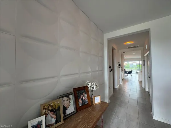 $4,100 | 2458 Orchard Street, Naples, FL 34120