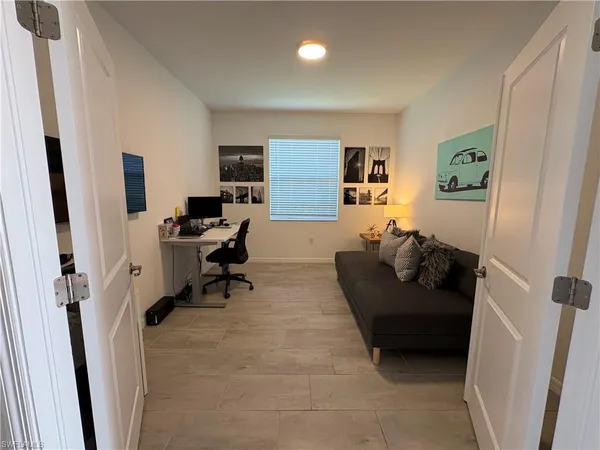 $4,100 | 2458 Orchard Street, Naples, FL 34120