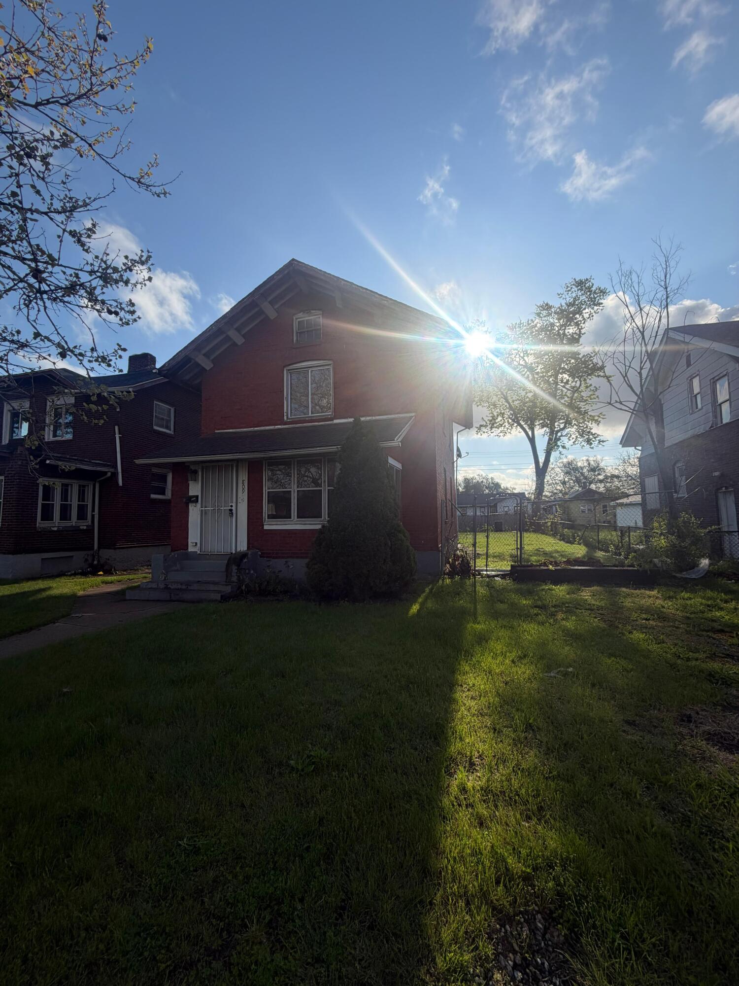 809 Pierce Street Gary, IN 46402 - Photo 2 of 21 1500x2000
