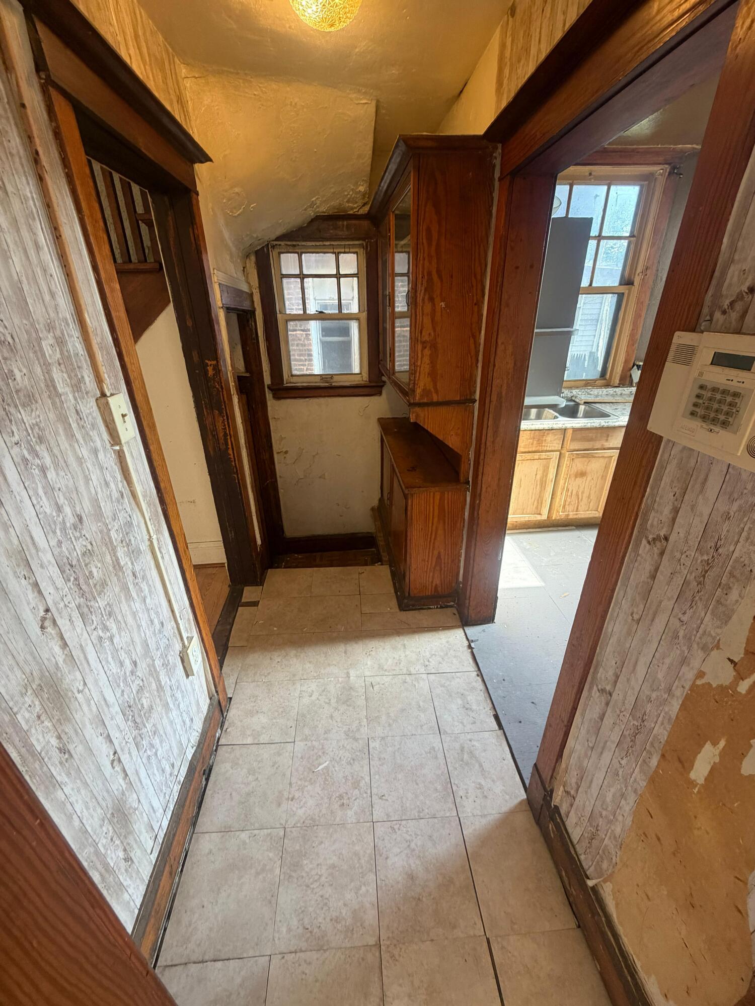 809 Pierce Street Gary, IN 46402 - Photo 8 of 21 1500x2000