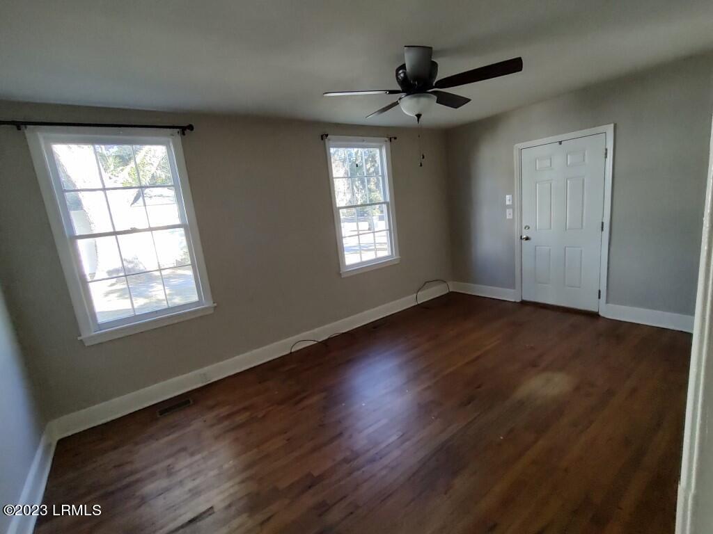 2309 Depot Road Beaufort, SC 29902 - Photo 4 of 20 IMG_20230123_150746506_HDR