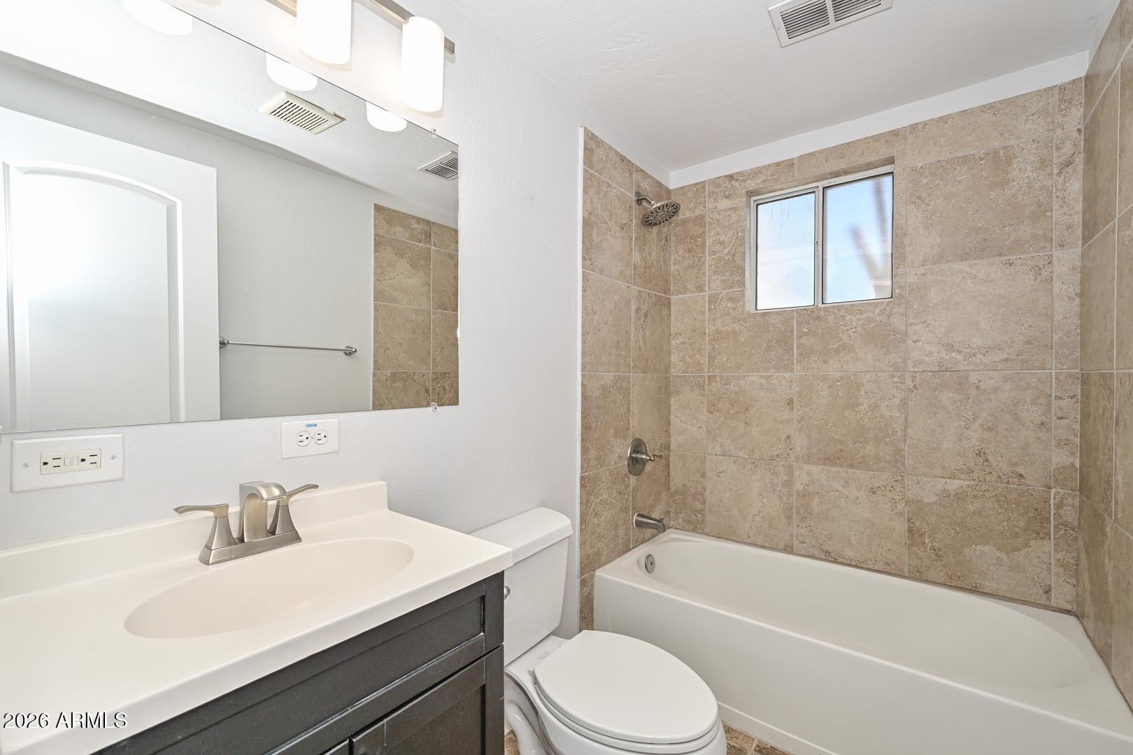 1211 North Frances Street Tempe, AZ 85288 - Photo 15 of 28 Hall Bath