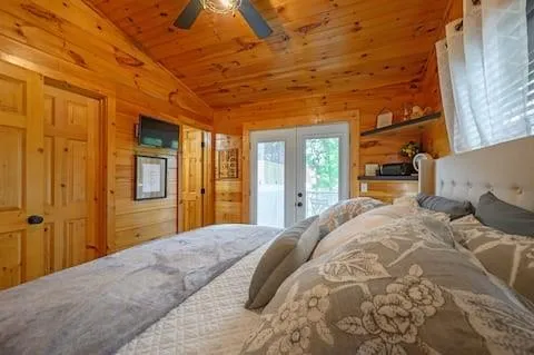 $350,000 | 209 Pinyon Road, Broken Bow, OK 74728