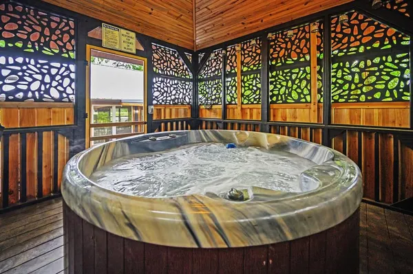 $350,000 | 209 Pinyon Road, Broken Bow, OK 74728