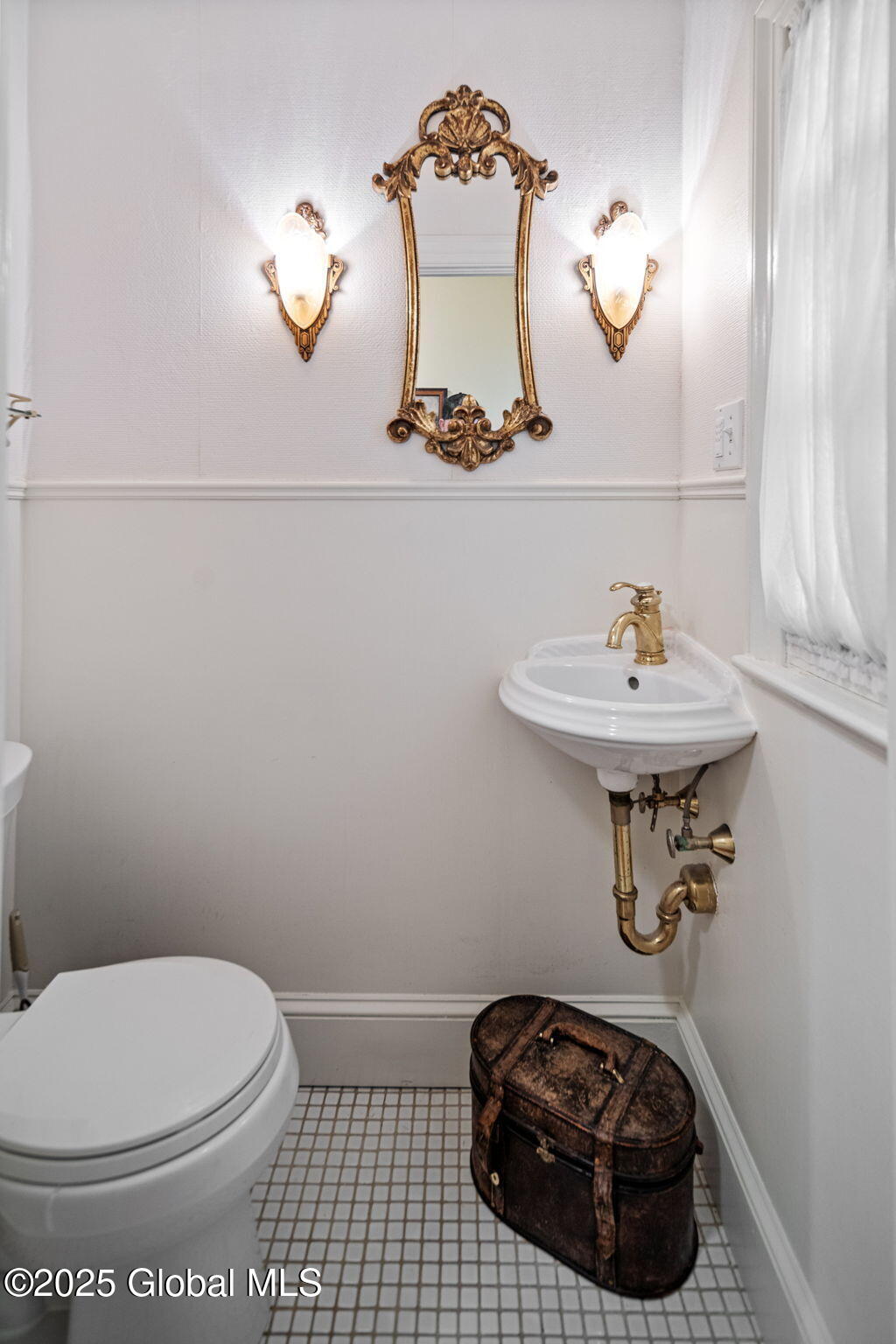 394 Vly Road Colonie, NY 12309 - Photo 11 of 52 main level 6