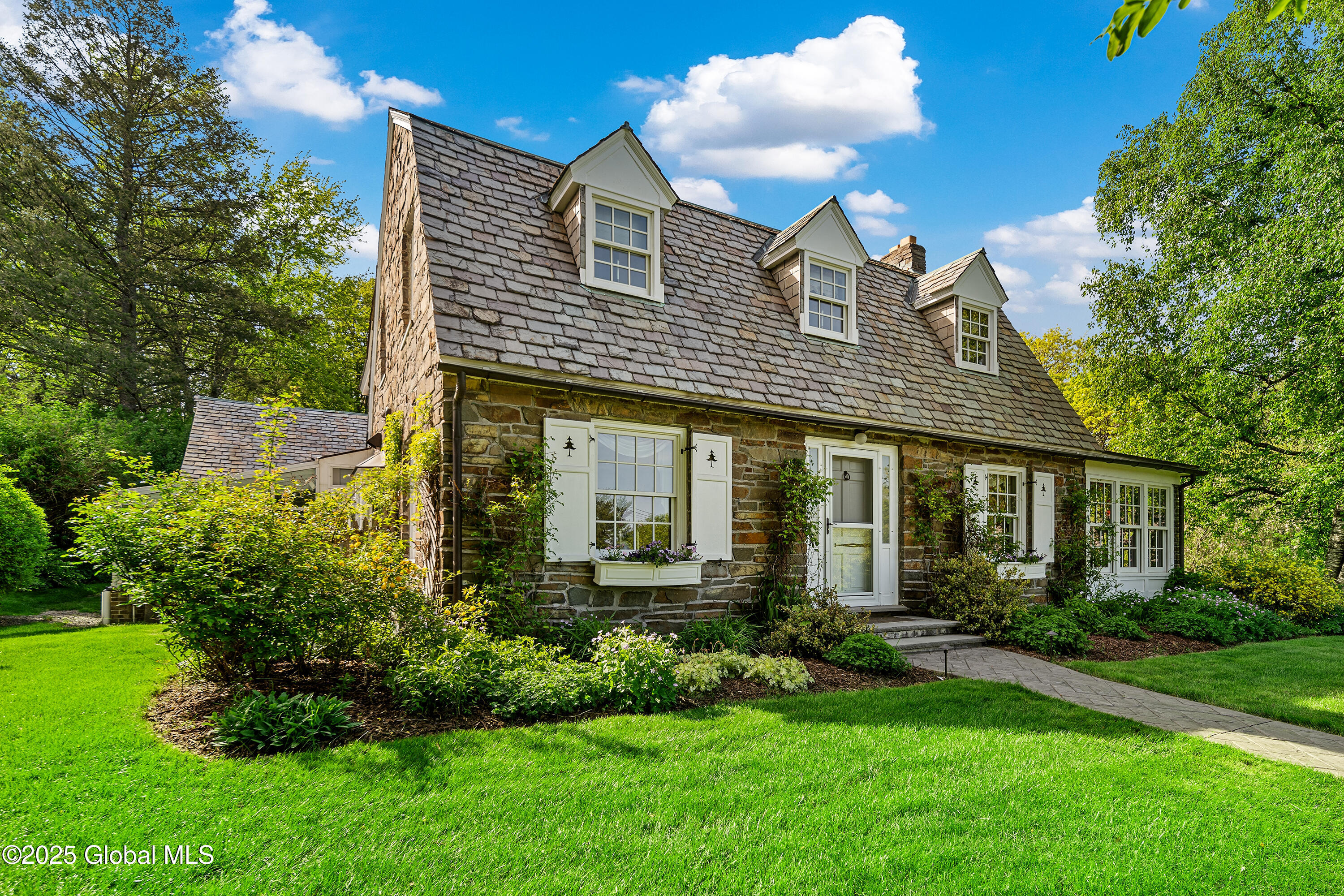 394 Vly Road Colonie, NY 12309 - Photo 46 of 52 Exterior 10