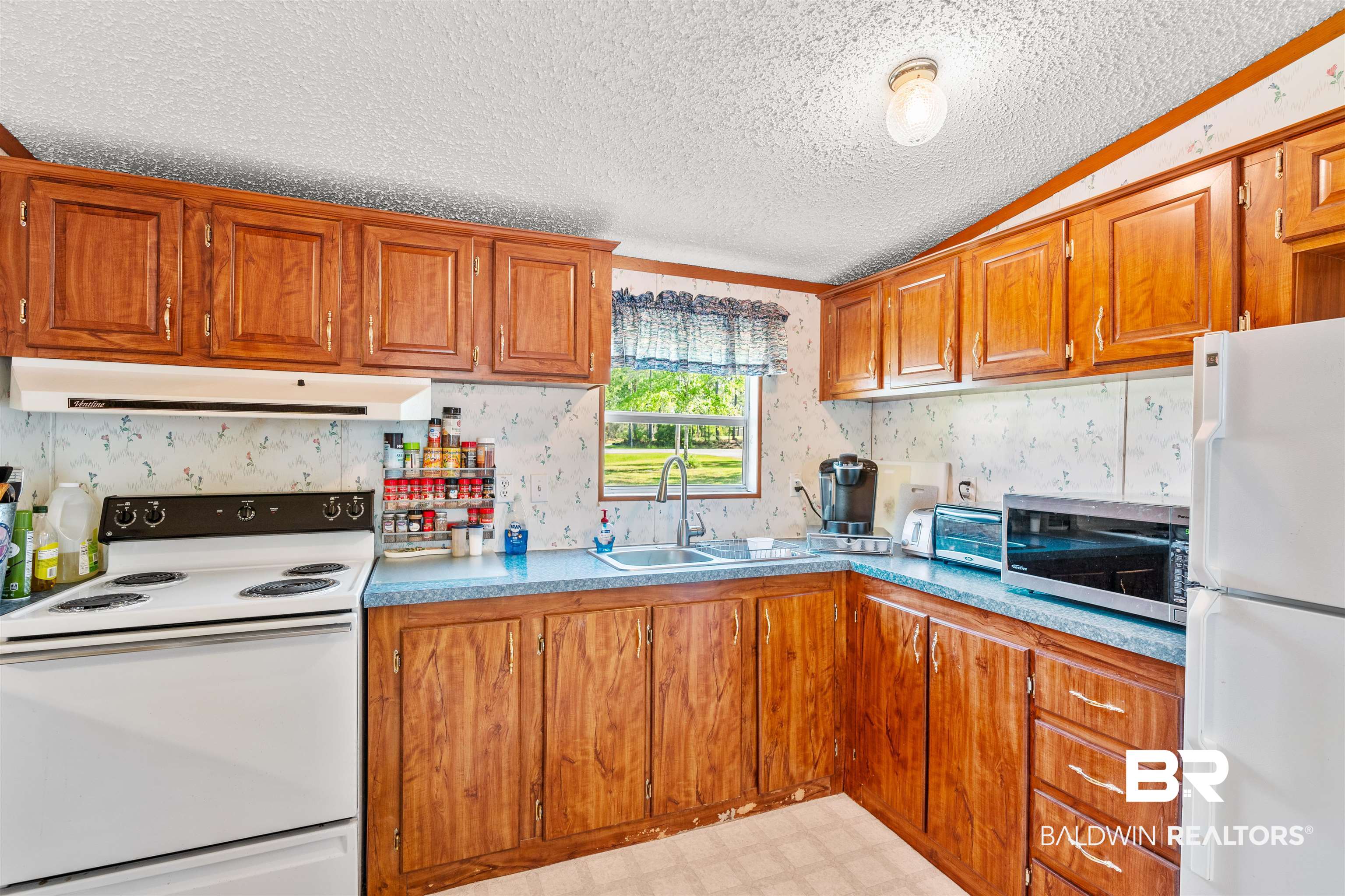 8814 Hurricane Road Bay Minette, AL 36507 - Photo 11 of 49