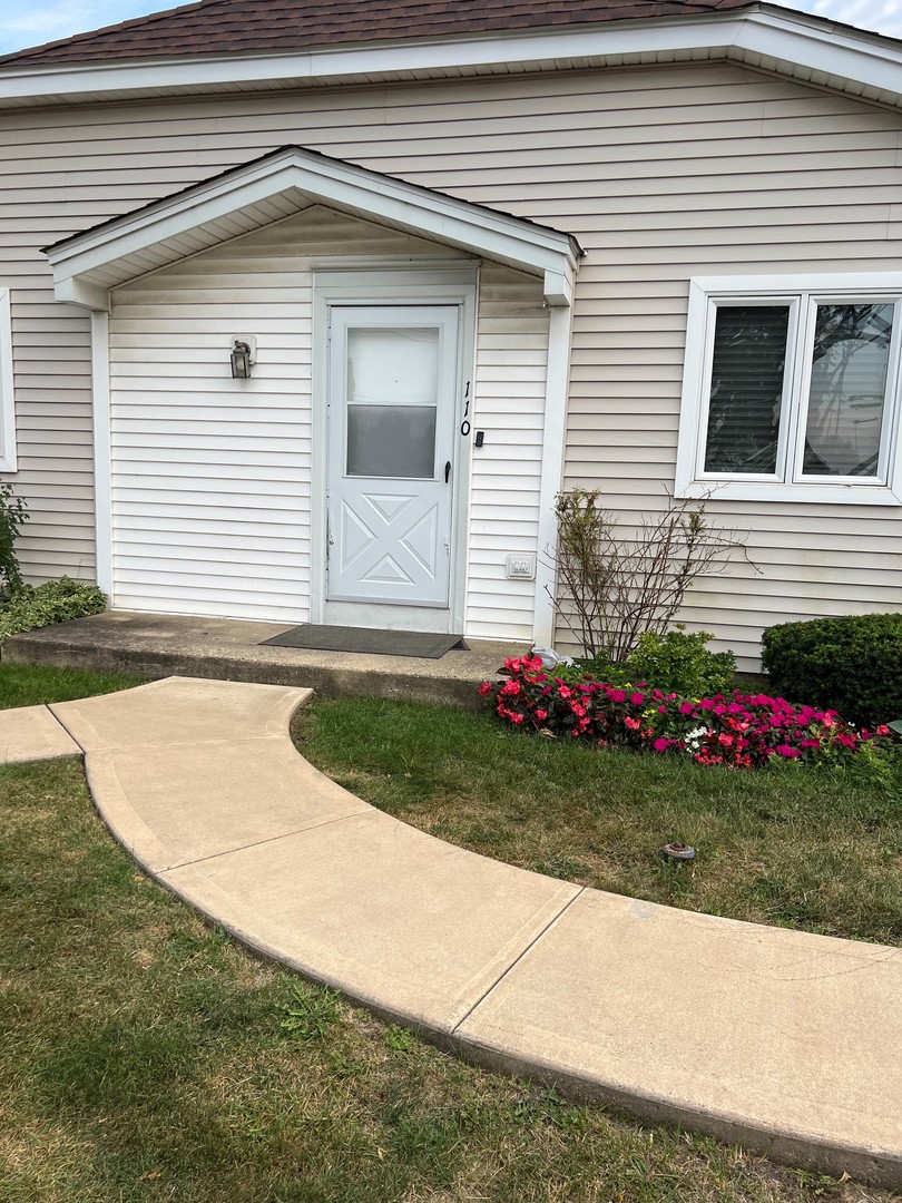 110 Inverrary Lane, Unit A Deerfield, IL 60015 - Photo 1 of 8 Gallery Image 1