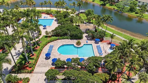 $845,000 | 1511 Northwest 168th Avenue, Pembroke Pines, FL 33028