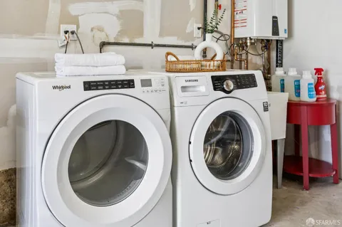 $1,995,000 | 301 Montecito Avenue, San Francisco, CA 94112