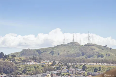 $1,995,000 | 301 Montecito Avenue, San Francisco, CA 94112