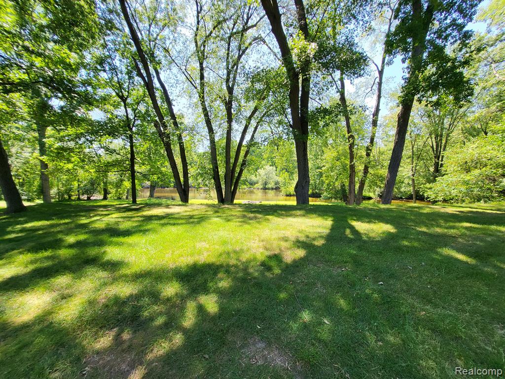 9357 Huron River Drive Dexter, MI 48130 - Photo 57 of 63