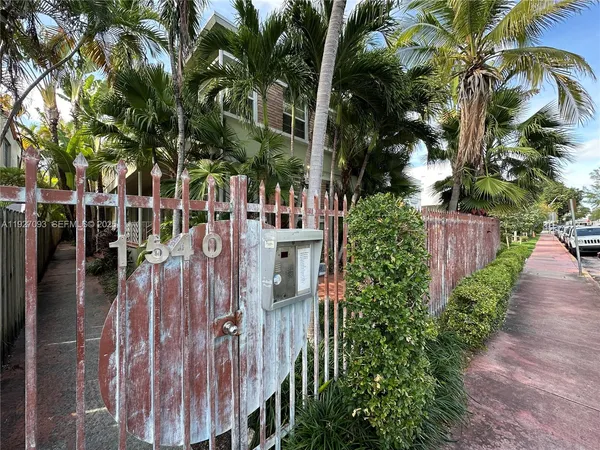 $1,750 | 1540 Euclid Avenue, Unit 103, Miami Beach, FL 33139