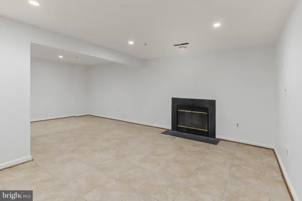 $3,400 | 6033 Grenfell Loop, Bowie, MD 20720