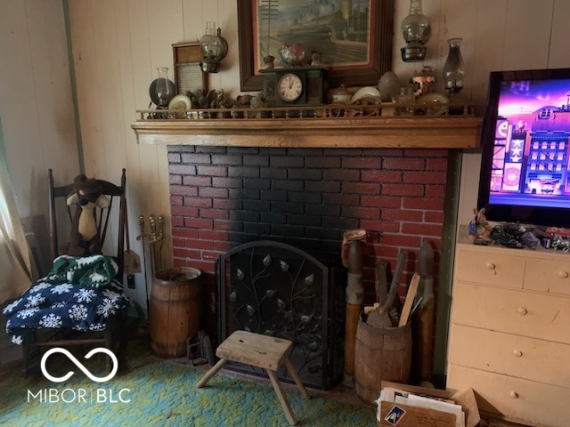 10232 South Jonesville Road Columbus, IN 47201 - Photo 8 of 21 Gallery Image 8