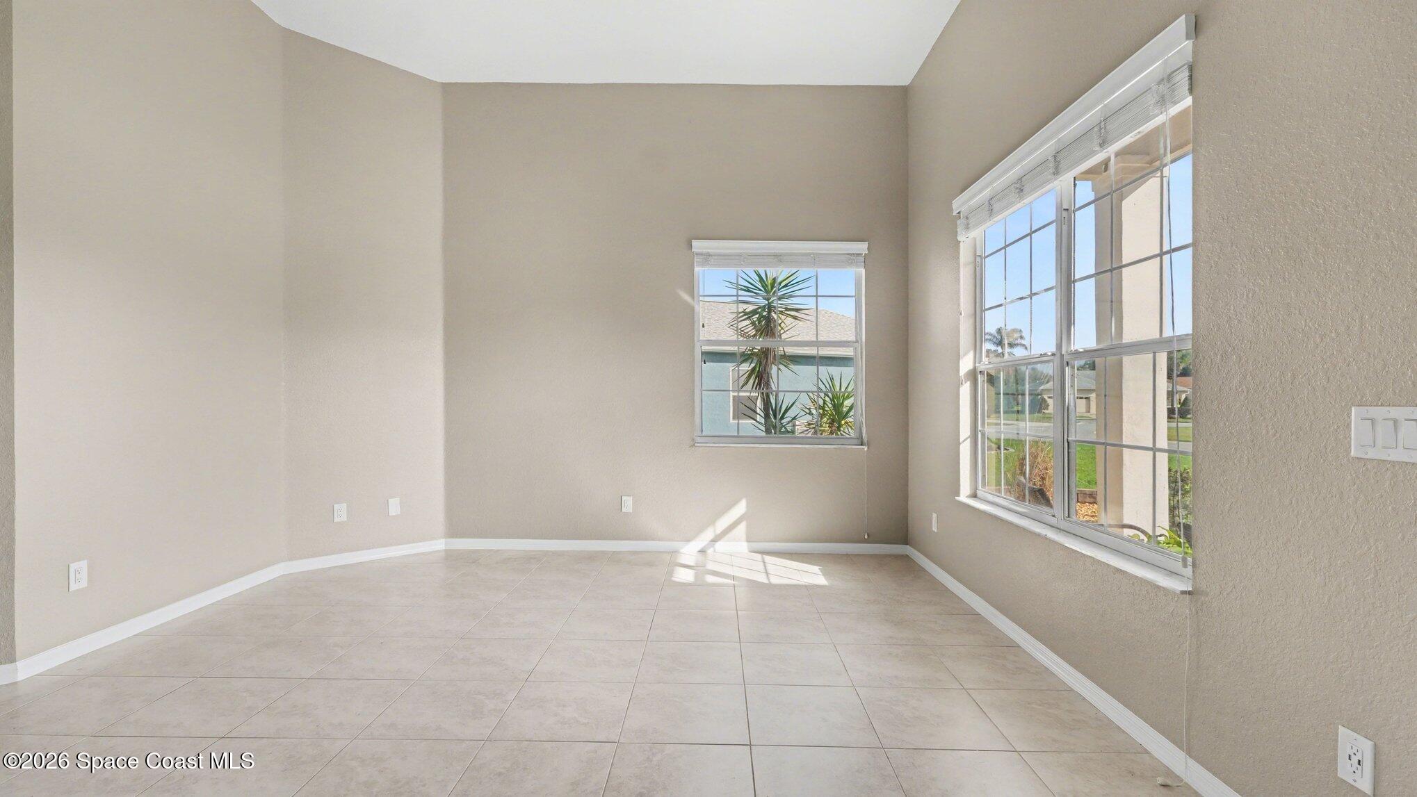 11972 Southeast 176th Place Road Summerfield, FL 34491 - Photo 8 of 25 006_file_8882