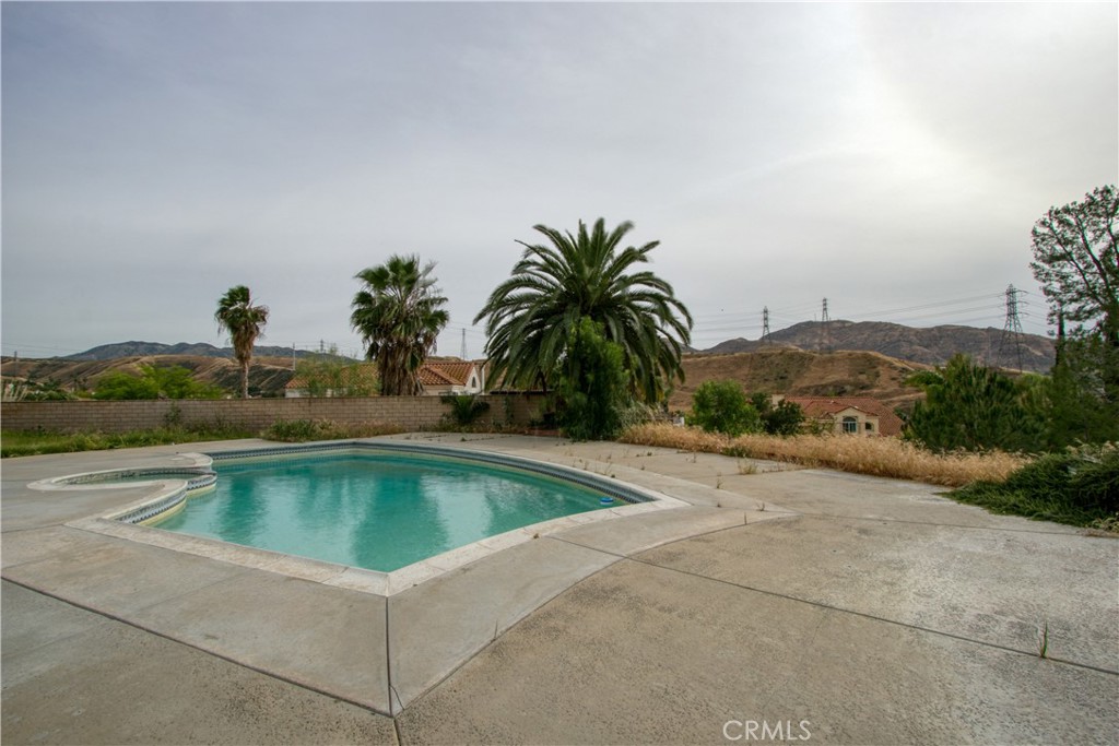1703 Ridge View Colton, CA 92324 - Photo 37 of 59