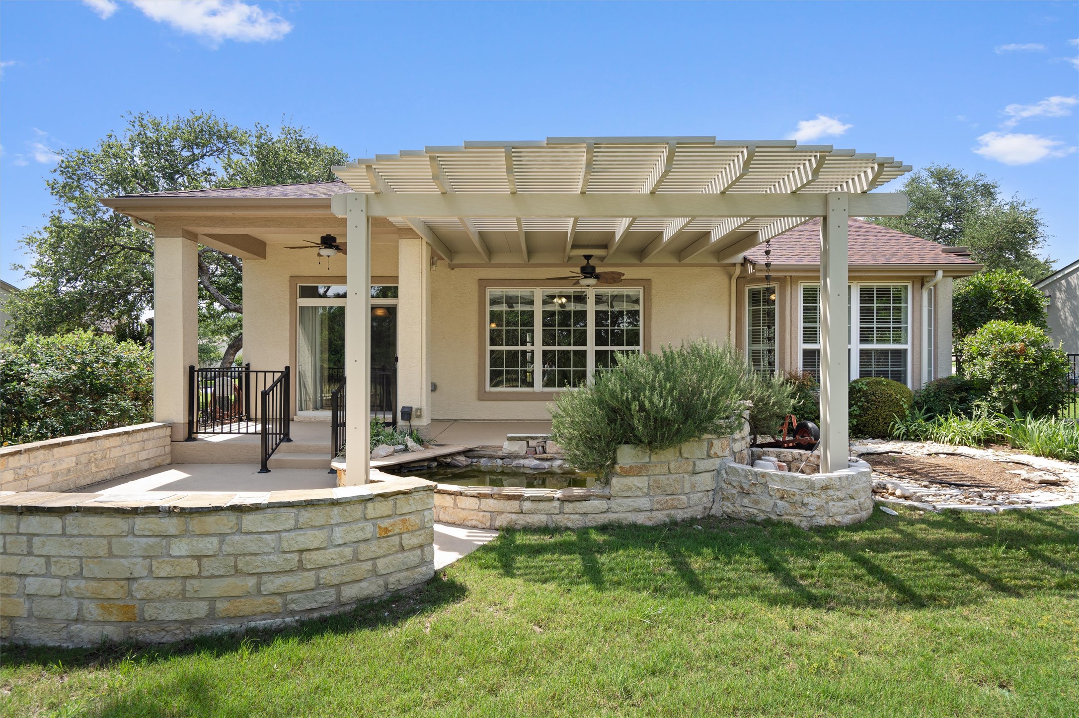 321 Yukon Terrace Georgetown, TX 78633 - Photo 13 of 15 a front view of a house with porch