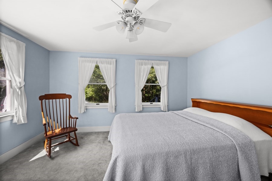 52 Oak Knoll Road West Tisbury, MA 02568 - Photo 15 of 35