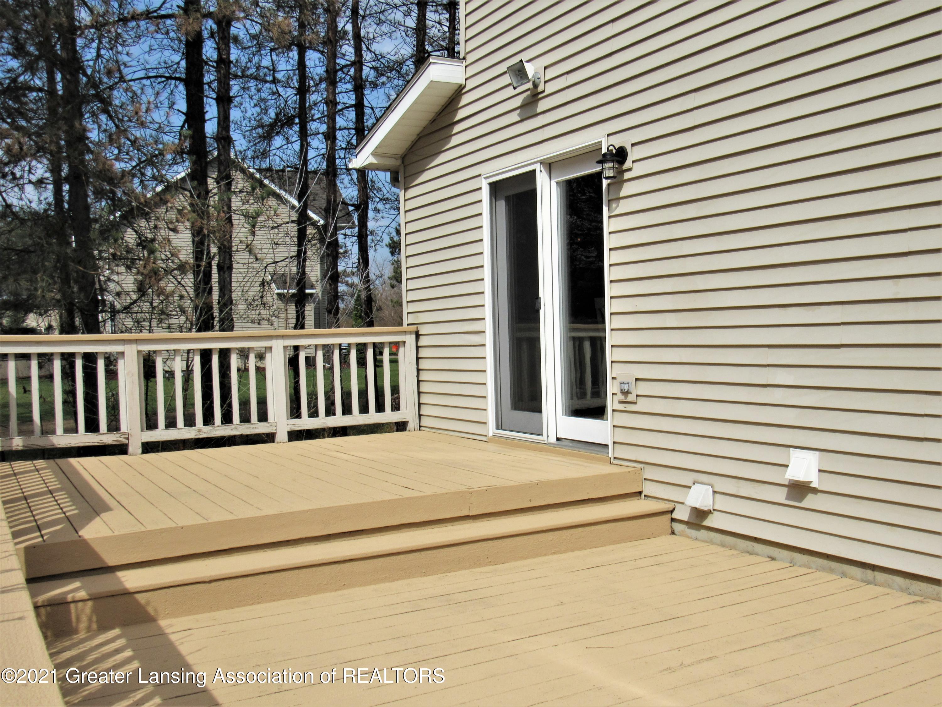 7541 West Beard Road Perry, MI 48872 - Photo 42 of 46 Deck View 2
