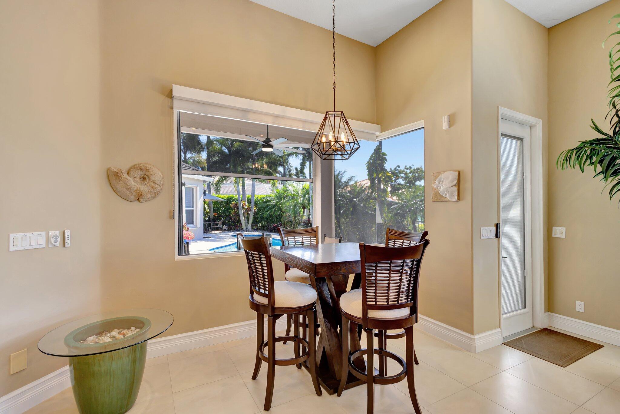 547 Robin Lane Jupiter, FL 33458 - Photo 16 of 78 Informal Dining Area