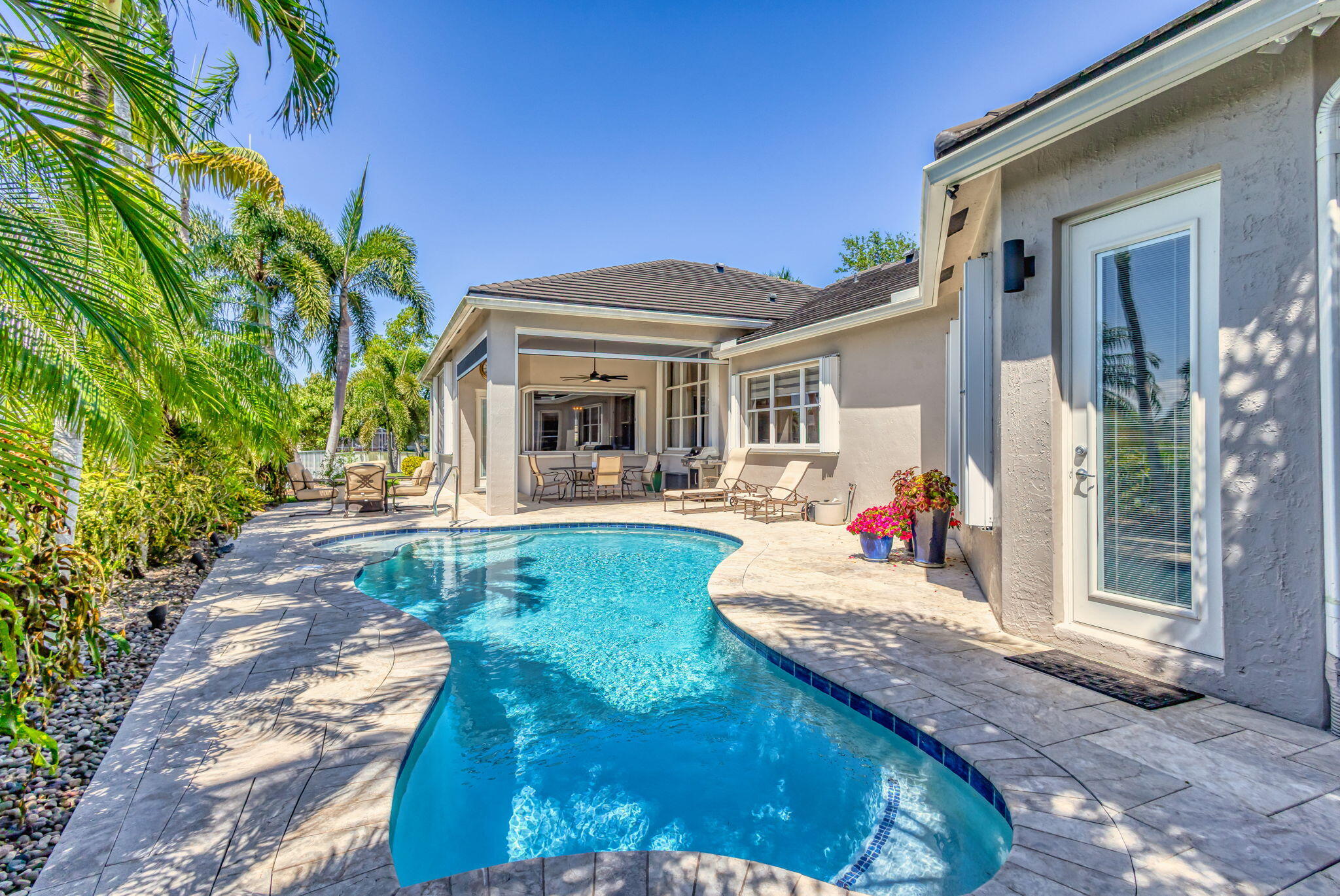 547 Robin Lane Jupiter, FL 33458 - Photo 49 of 78 Tropical Pool